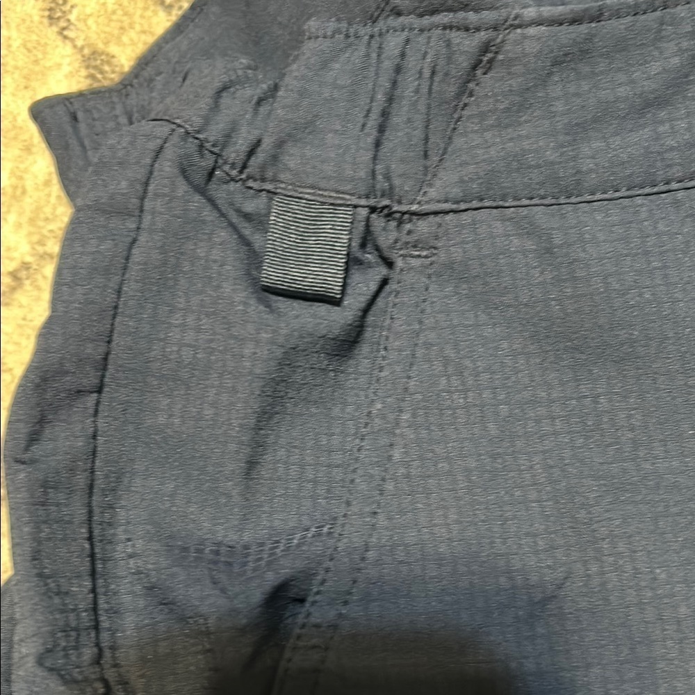 Columbia PFG Navy Blue Shorts Size Medium Short Length - Picture 10 of 13